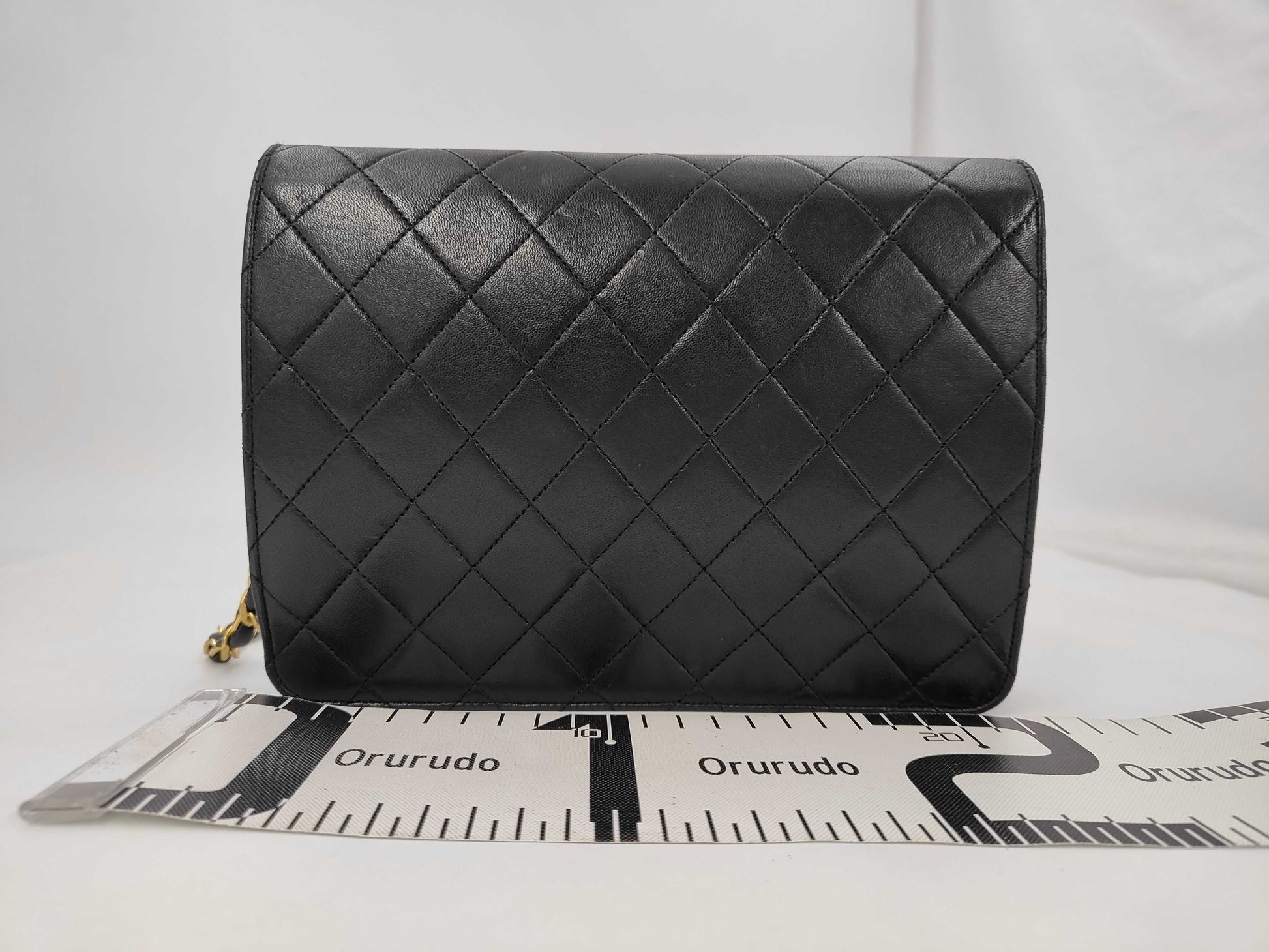 CHANEL Matelasse Shoulder Bag
