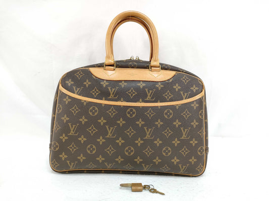 LOUIS VUITTON Monogram LV Handbag
