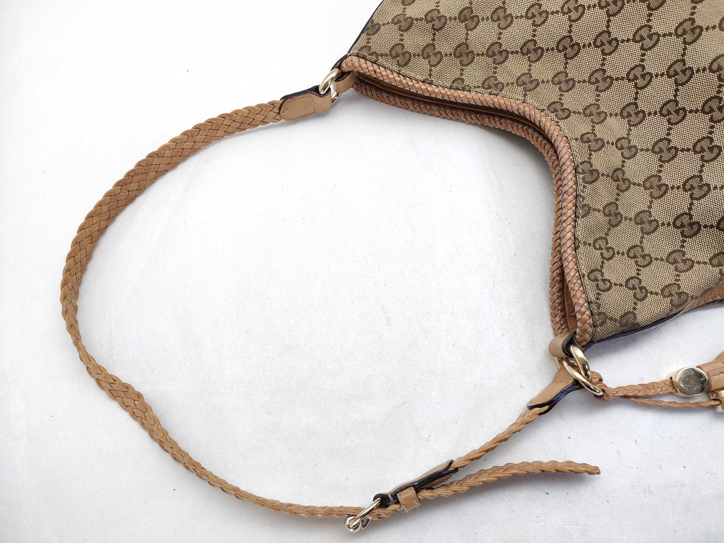 GUCCI GG Canvas Shoulder Bag 257026