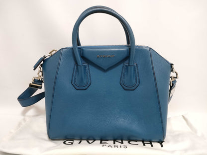GIVENCHY Antigona 2-way shoulder bag, blue