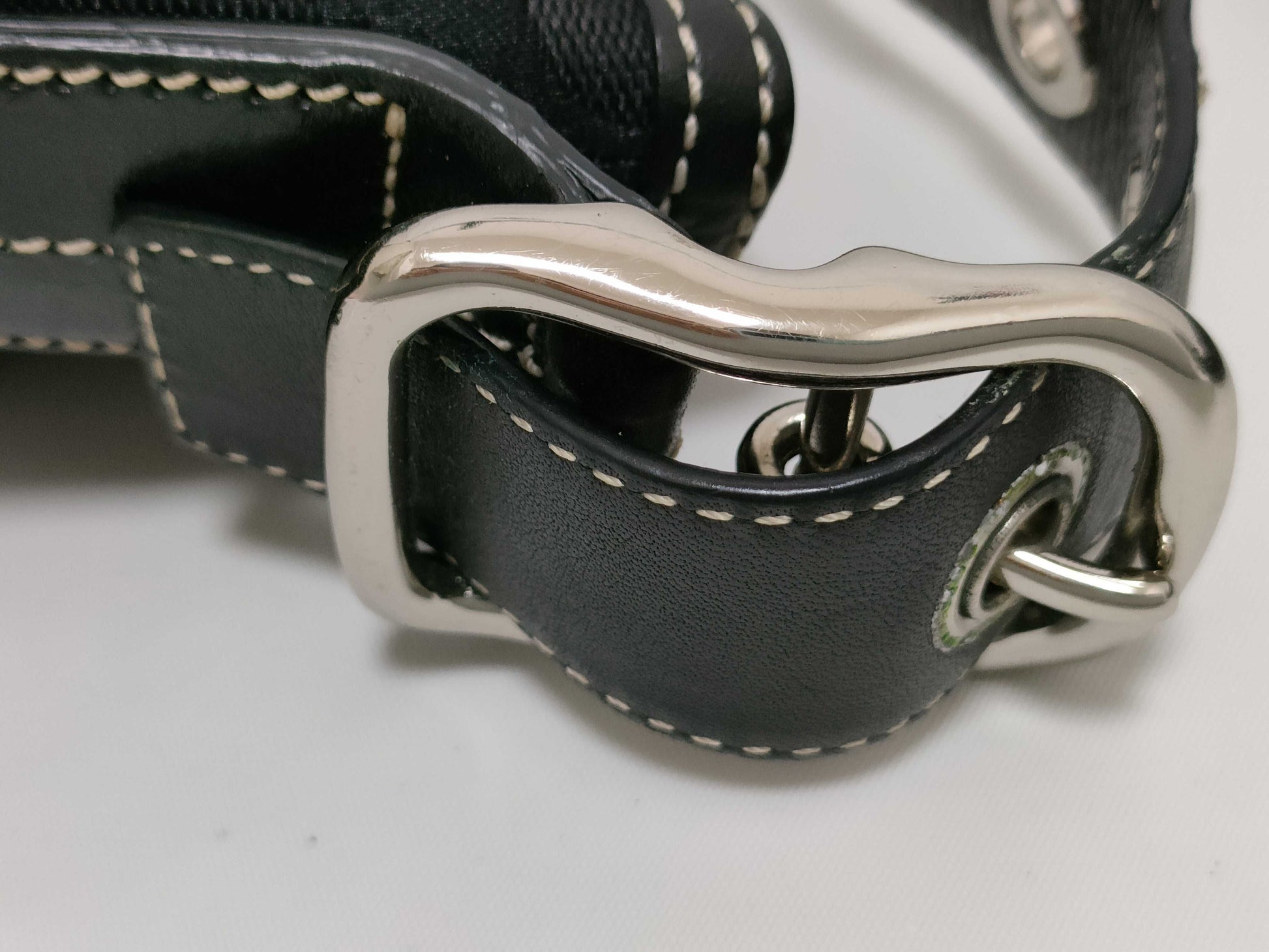 COACH Signature Shoulder Bag 9362