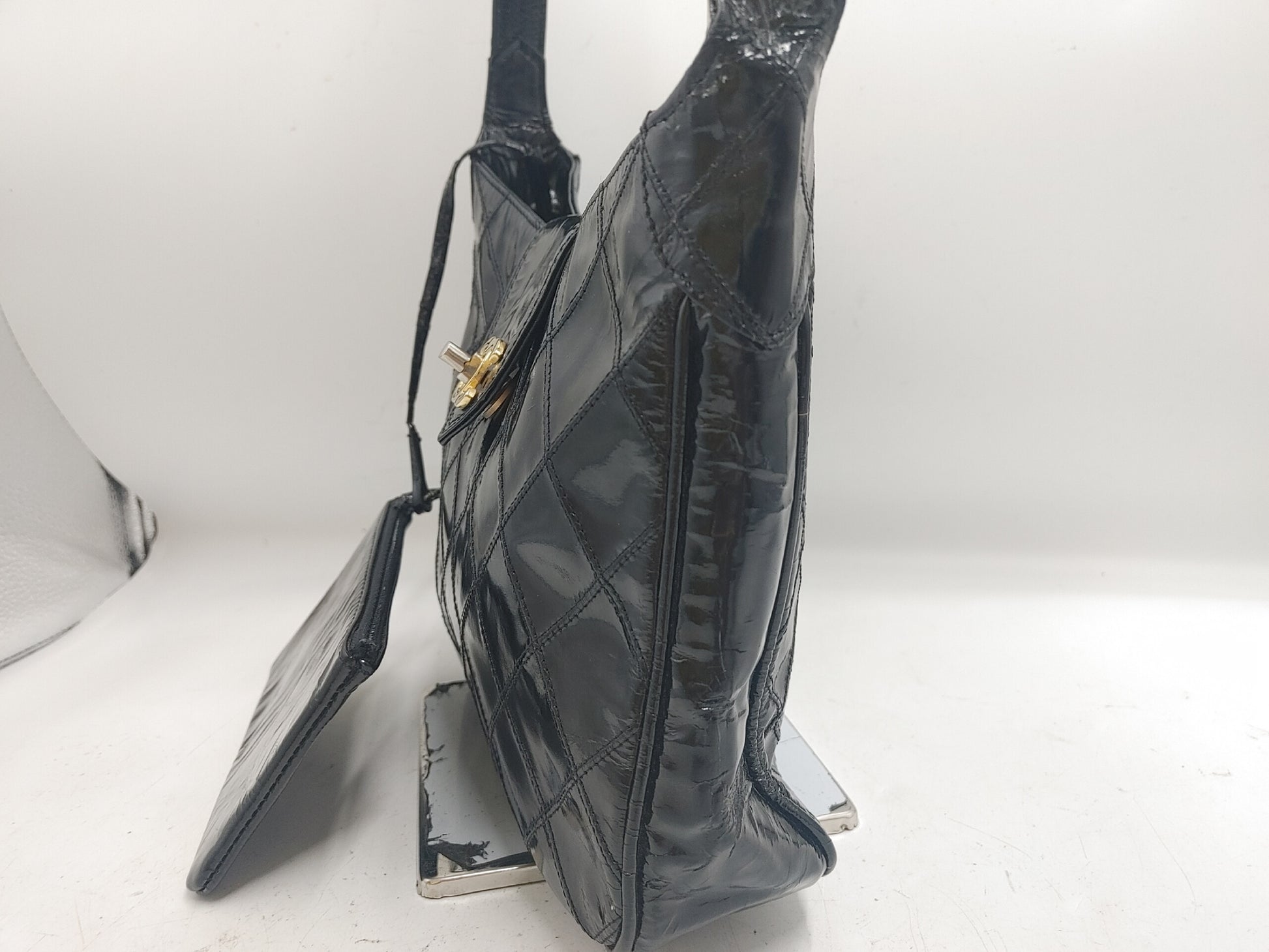 CHANEL Bicolore Turnlock Shoulder Bag with Seal 0647770, Black Patent Leather with Pouch