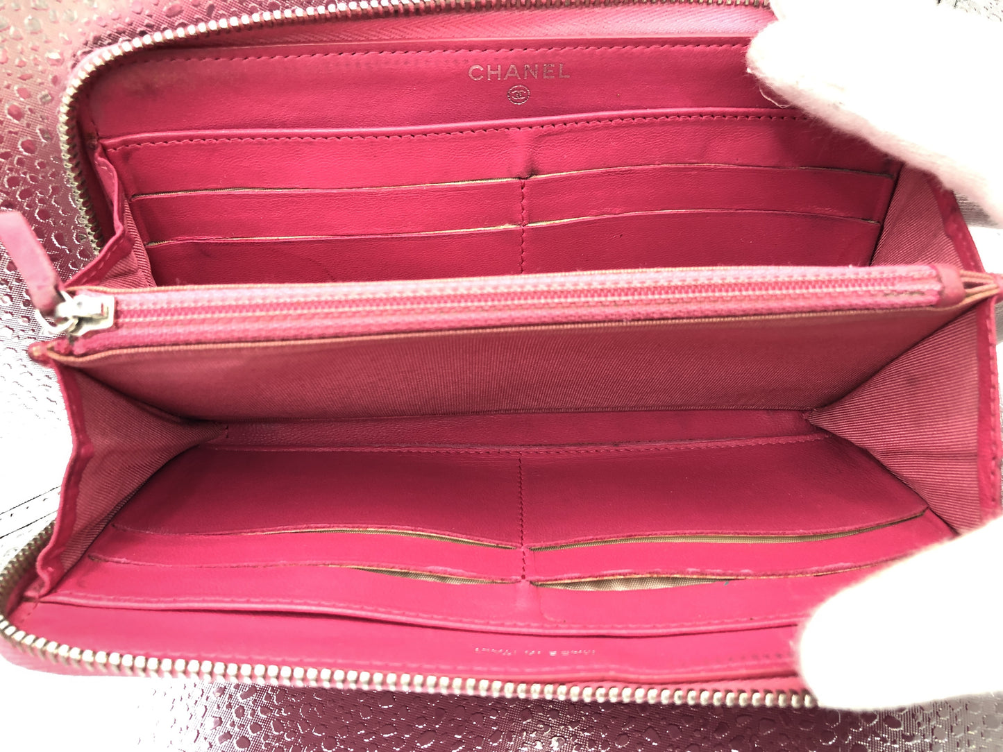 CHANEL Matelasse Round Zip Long Wallet with Sticker 19953645 Pink Lambskin Wallet