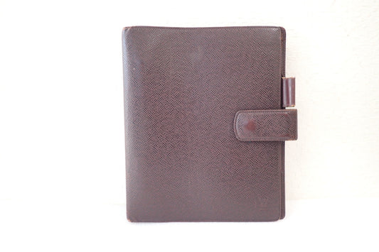 LOUIS VUITTON Taiga Agenda GM Notebook Cover, 18.5 x 22.5 cm