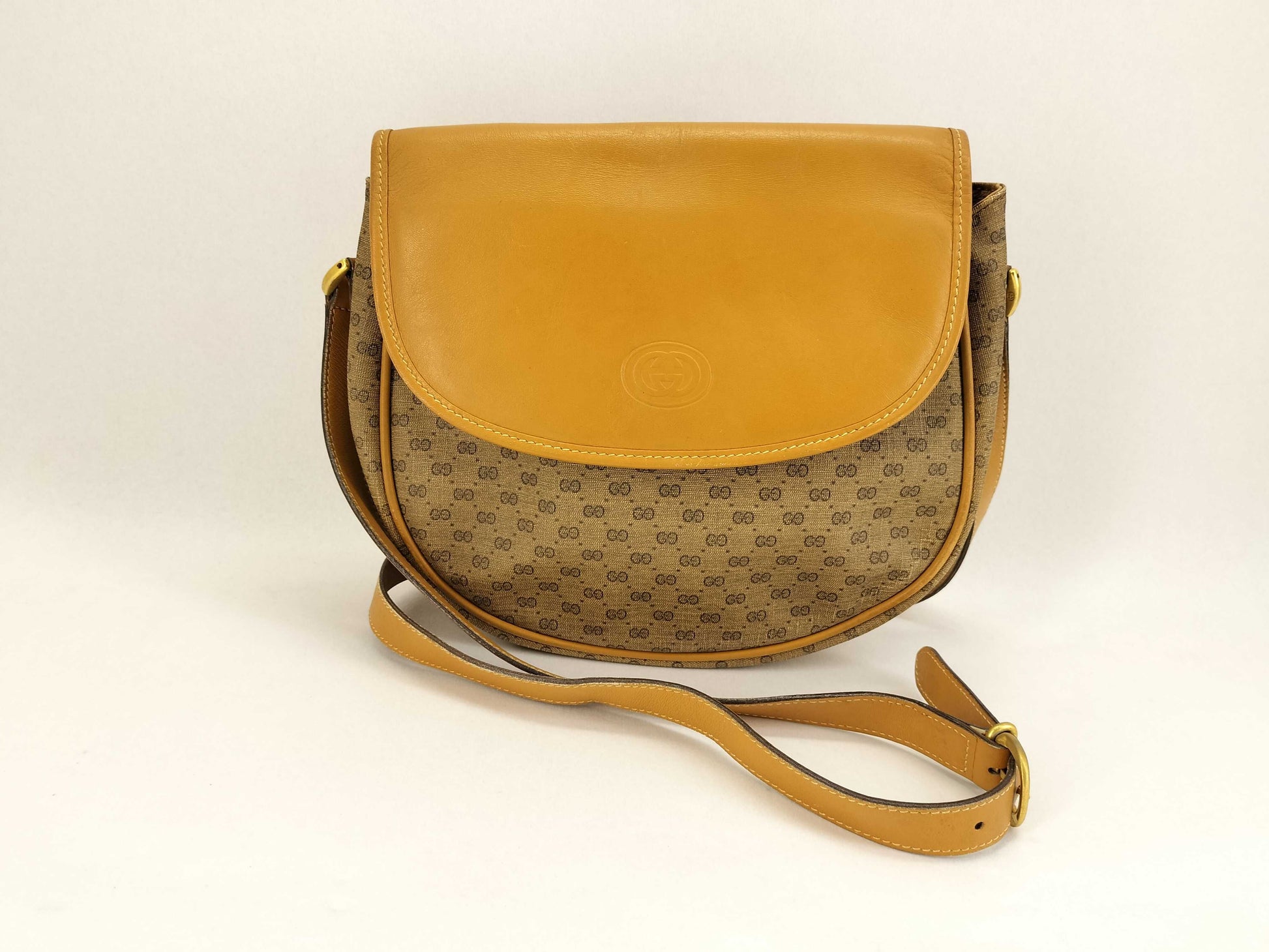 GUCCI GG Gucci Old GG Shoulder Bag Bag