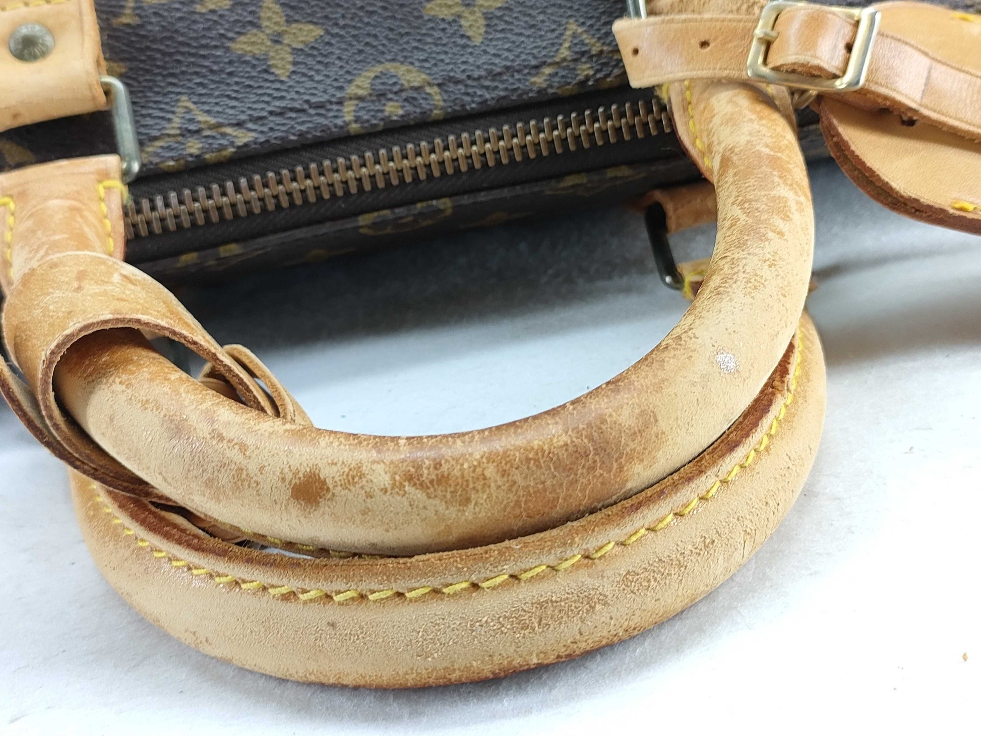 LOUIS VUITTON Monogram Louis Vuitton Keepall 50 Boston Bag