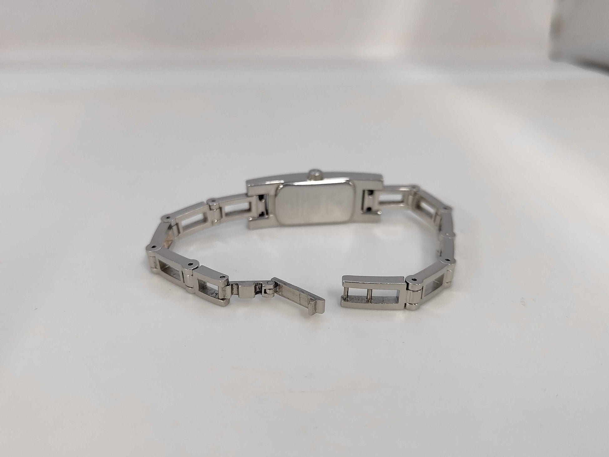 GUCCI 3900L 0120334 Quartz Women's Watch