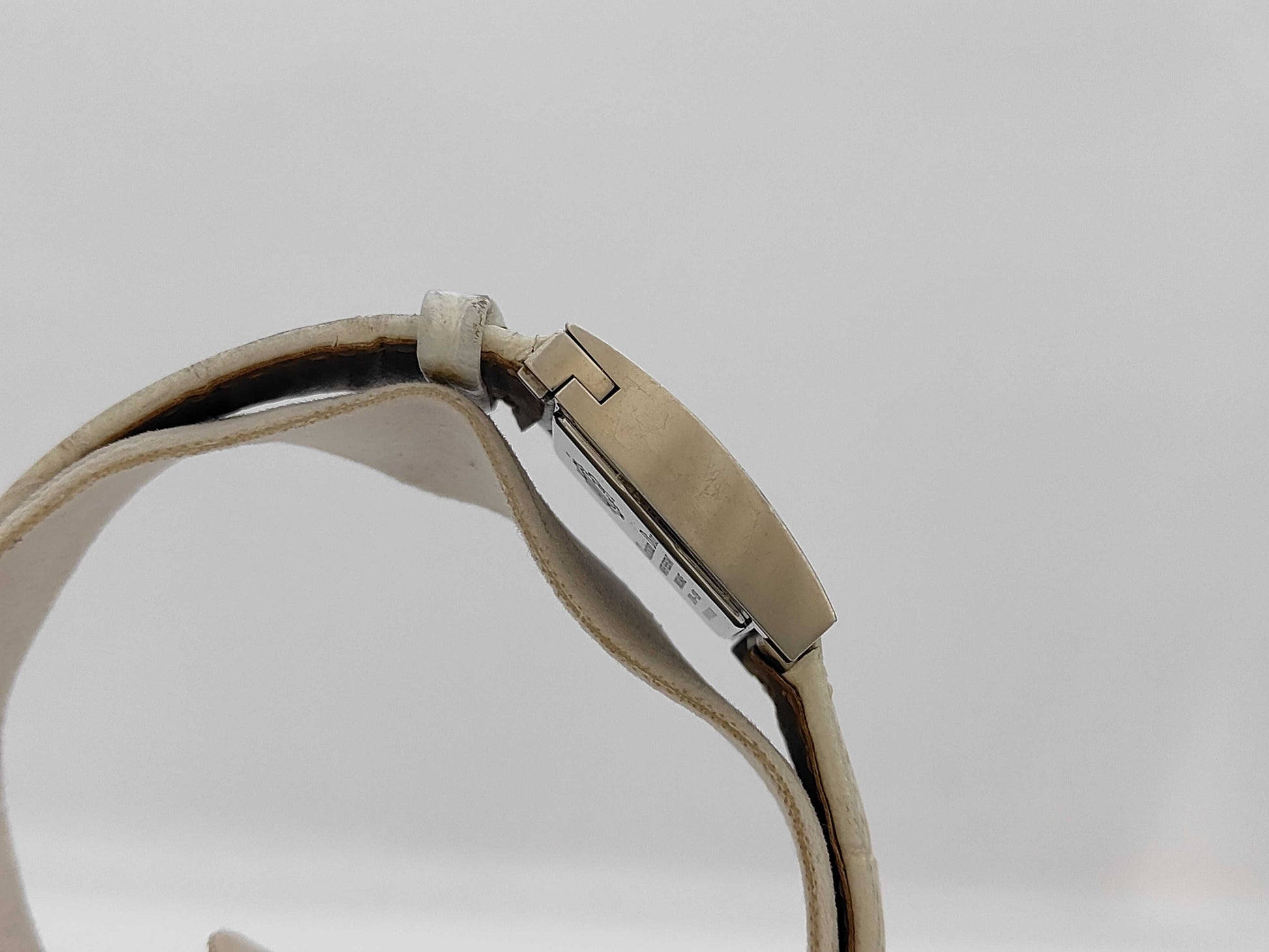 Dior D78-109 BV8008 Quartz Women's Watch