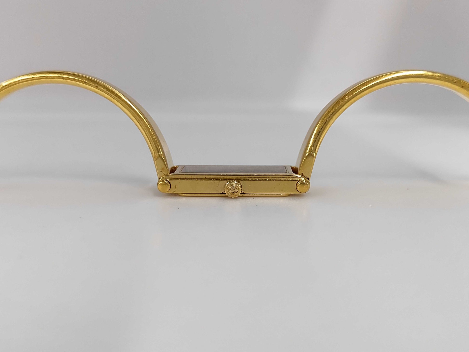 GUCCI 1500 0322909 Quartz Black Dial Women's Watch