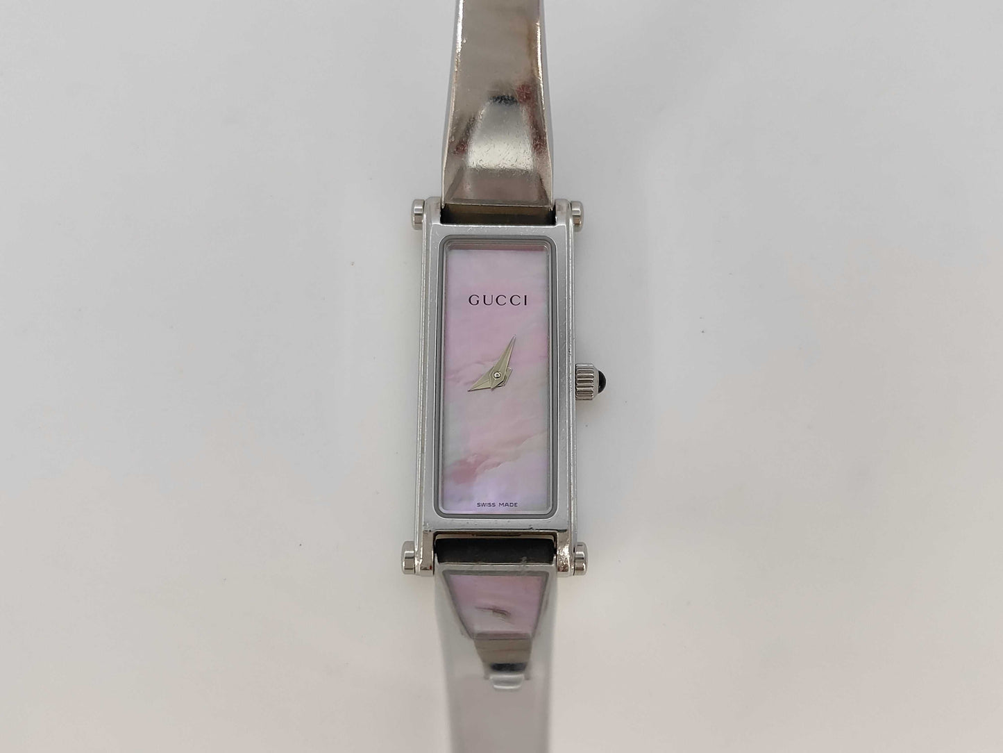 GUCCI 1500L 08585011 Quartz Shell Dial Women's Watch