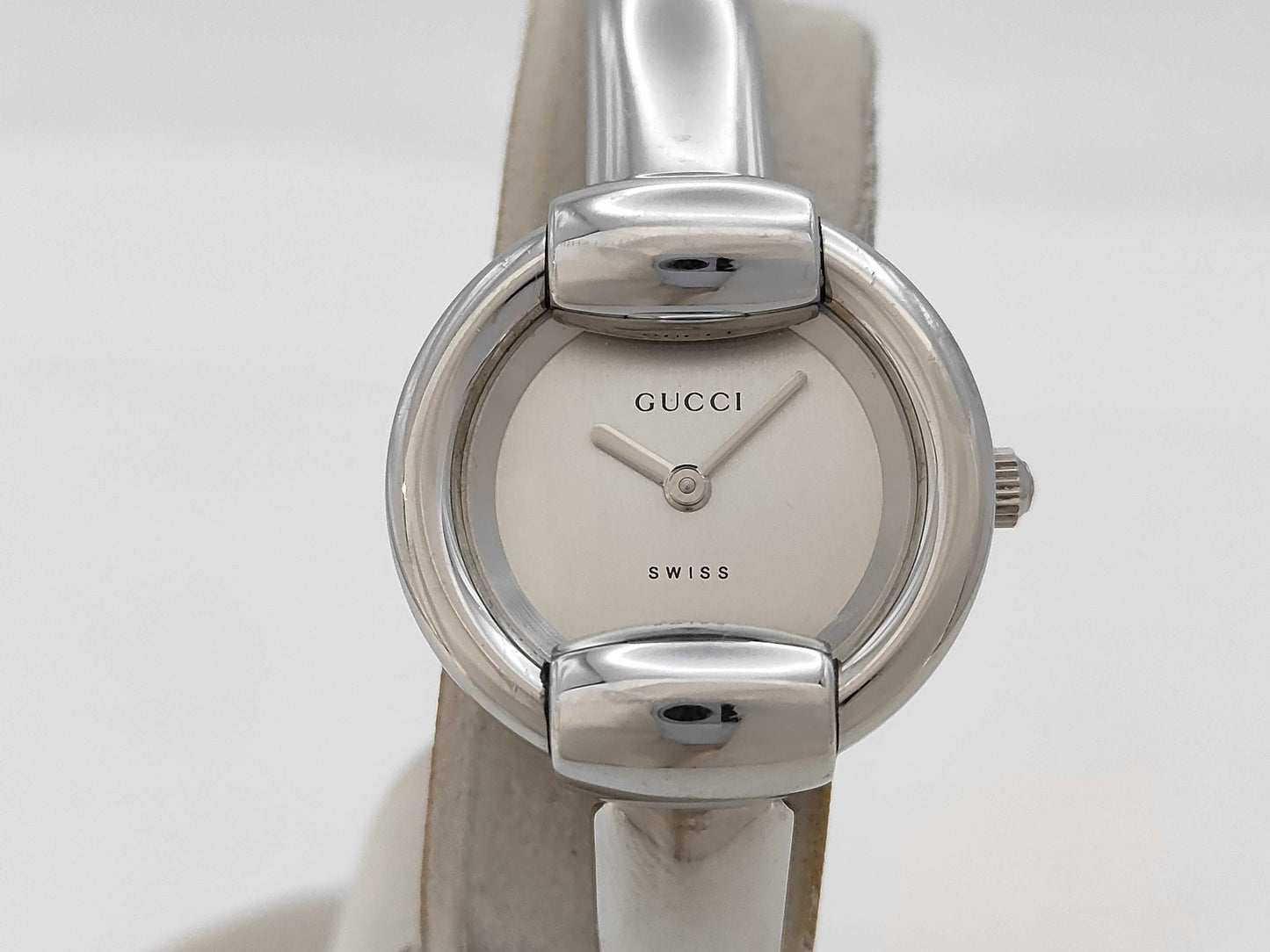 GUCCI 1400L 0113043 Quartz Silver Dial Women's Watch