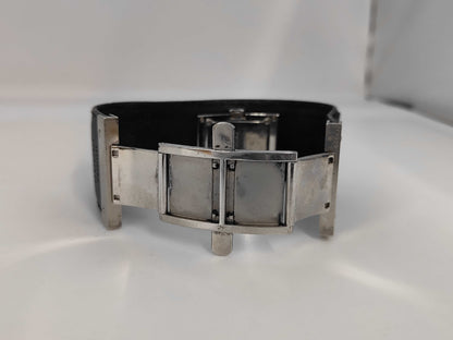 GUCCI 7800L 10210383 Quartz Black Dial Women's Watch