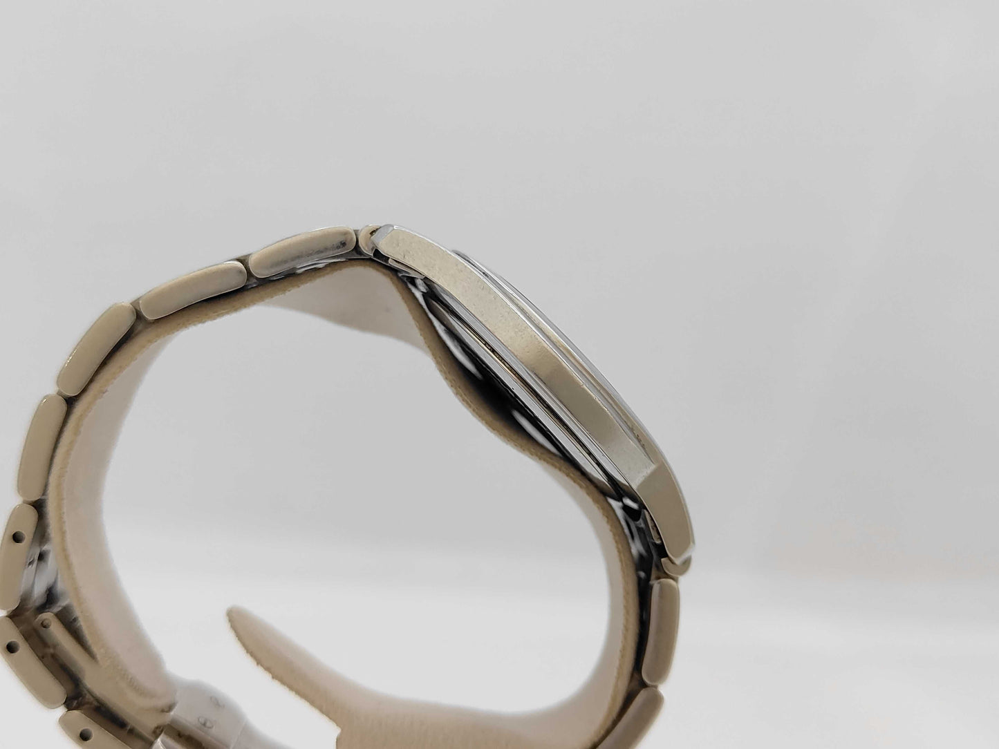 GUCCI 5500M 0 66058 Quartz Black Dial Boys' Watch