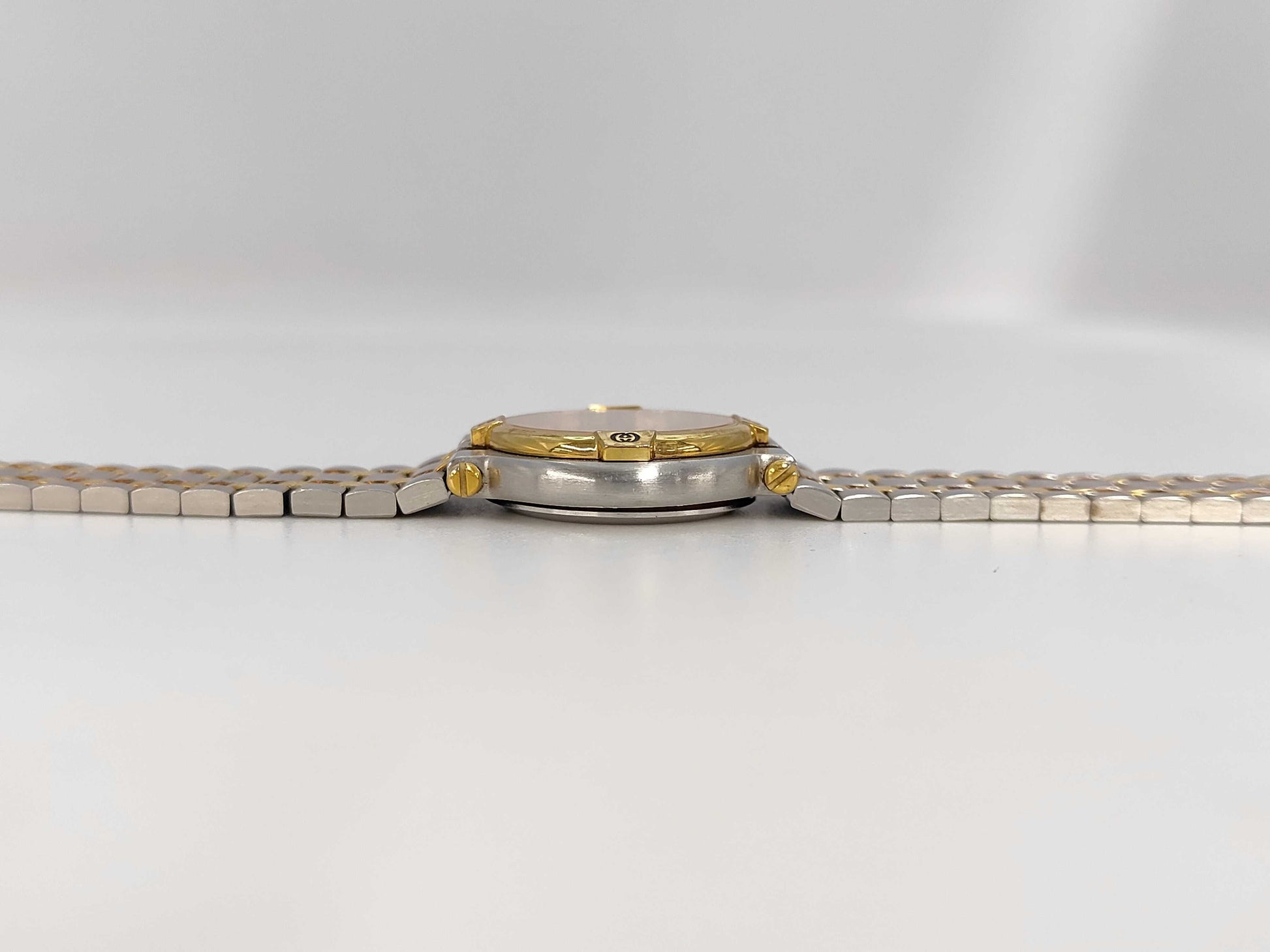 GUCCI 9000L 0059672 Quartz Women's Watch