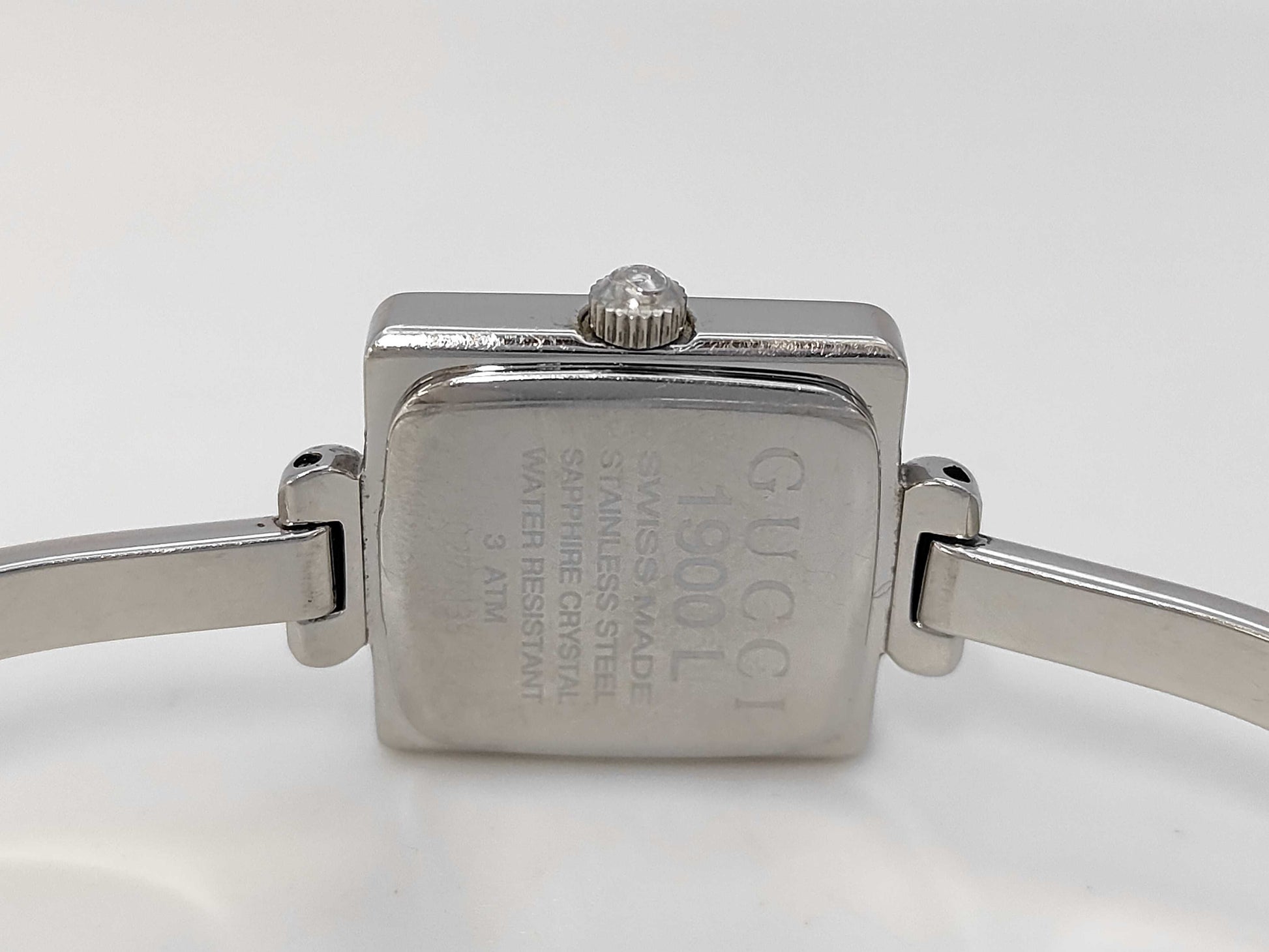 GUCCI 1900L 0277238 Quartz Silver Dial Women's Watch