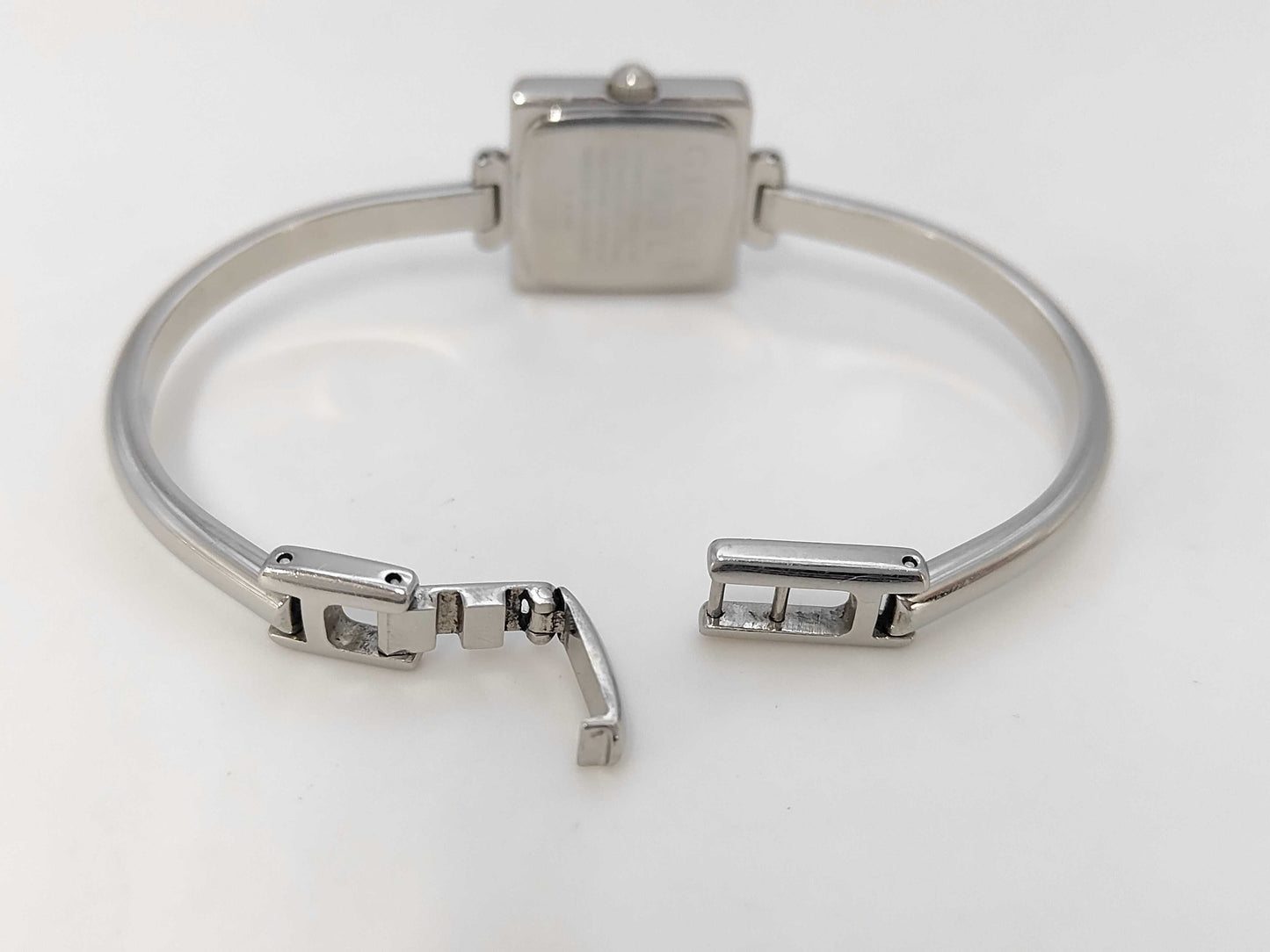 GUCCI 1900L 0277238 Quartz Silver Dial Women's Watch