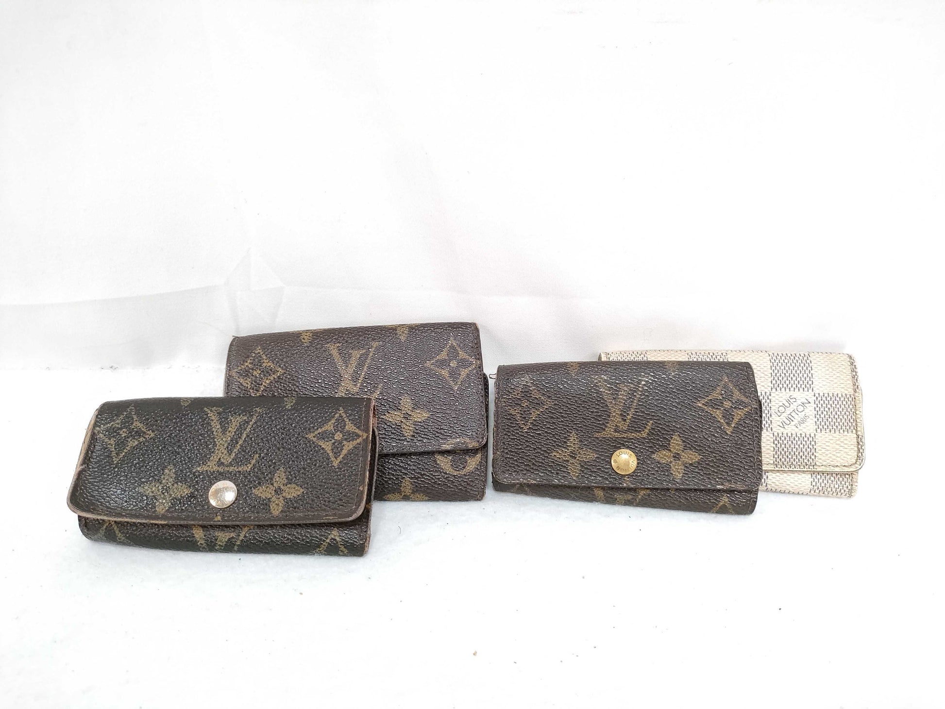 LOUIS VUITTON Monogram Louis Vuitton Key Case 4-Piece Key Case/Key Holder