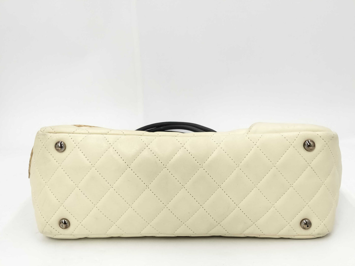 CHANEL A25171 9784285 Cambon Line Large Coco Mark Shoulder Bag Leather Python White Shoulder Bag