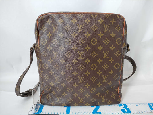LOUIS VUITTON Monogram Louis Vuitton M40264 Marceau 824 Shoulder Bag Monogram Shoulder Bag