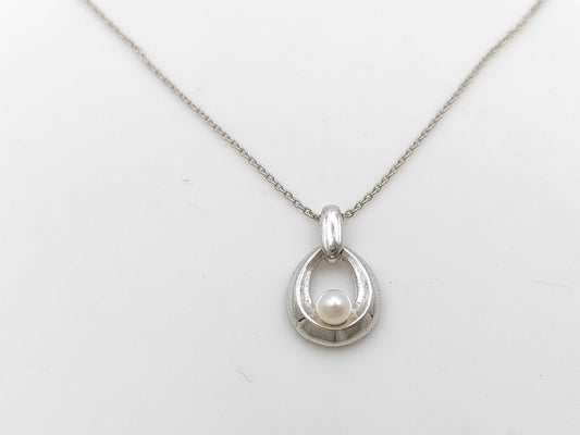 TASAKI Colored Stone Pearl 6.0g Necklace 