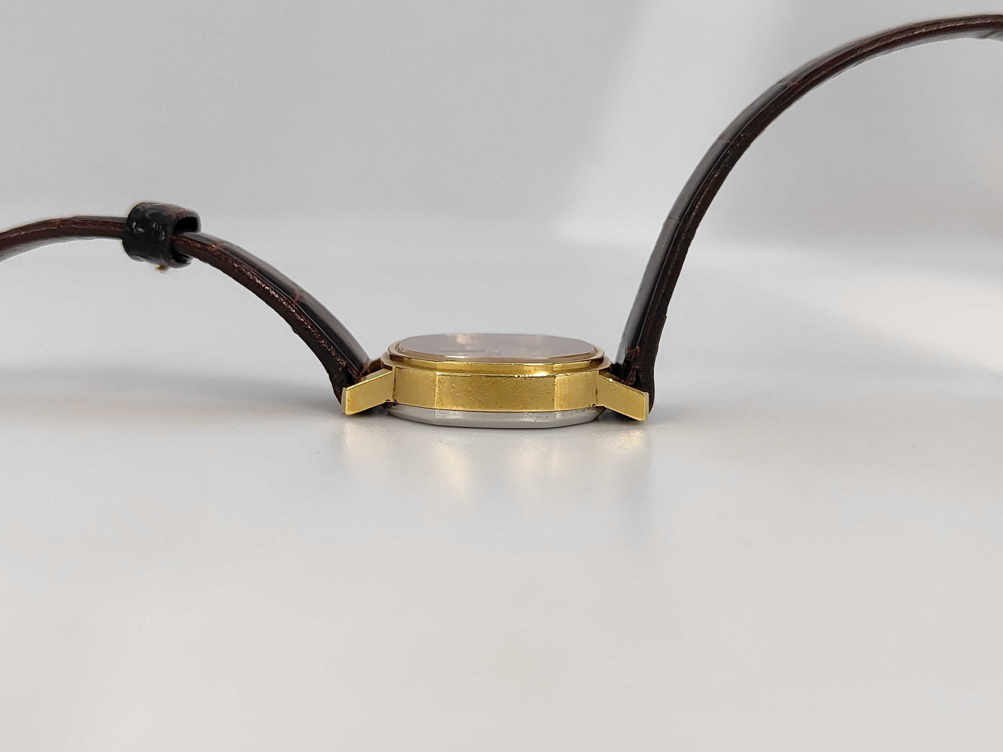 OMEGA Hand-wound Women's Watch