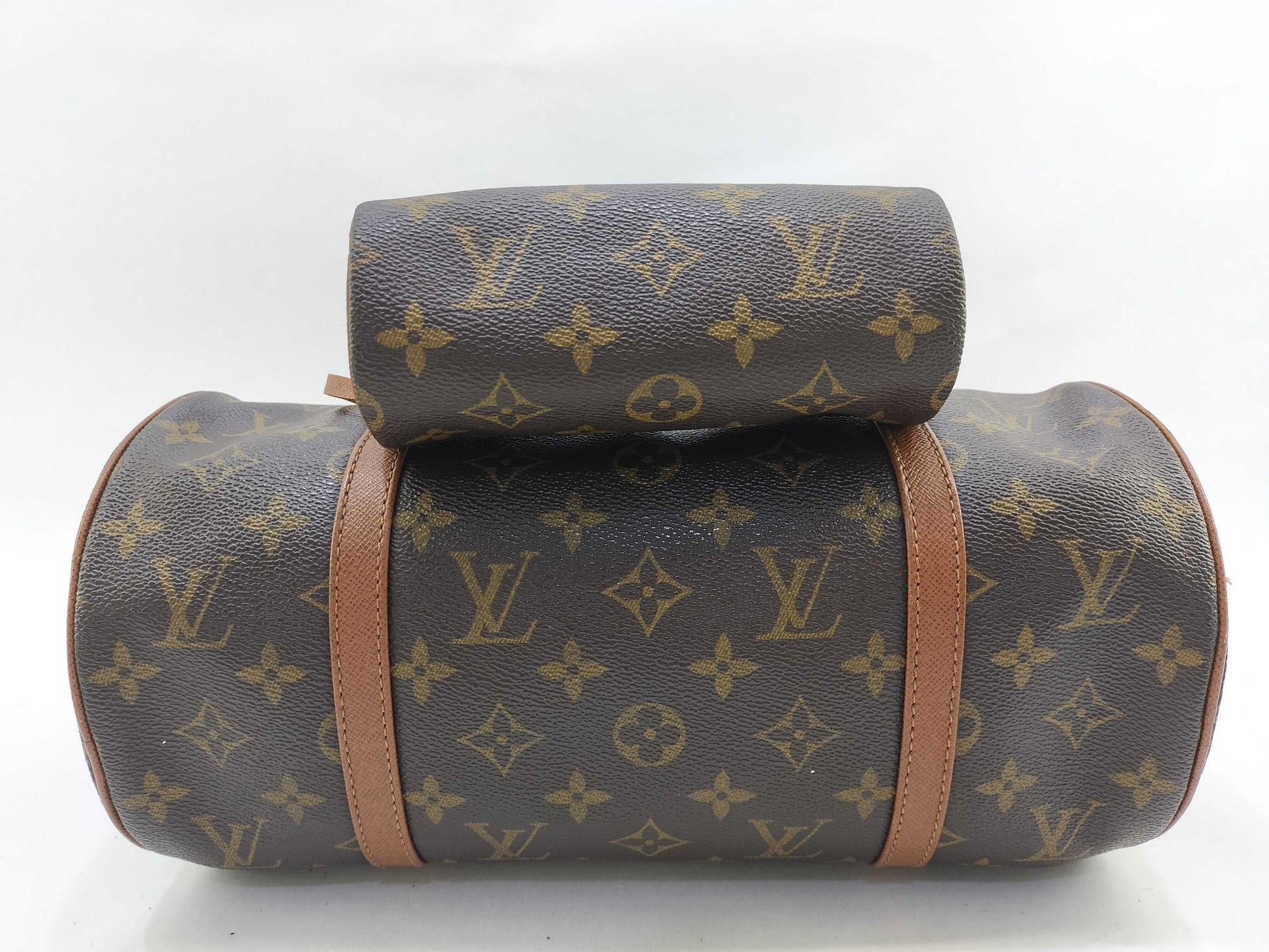 LOUIS VUITTON Monogram Papillon Handbag with Pouch