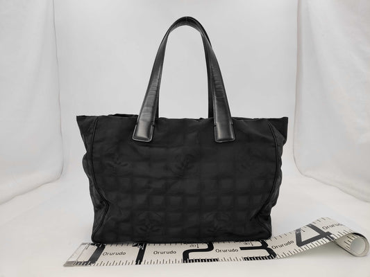 CHANEL New Travel Tote Bag