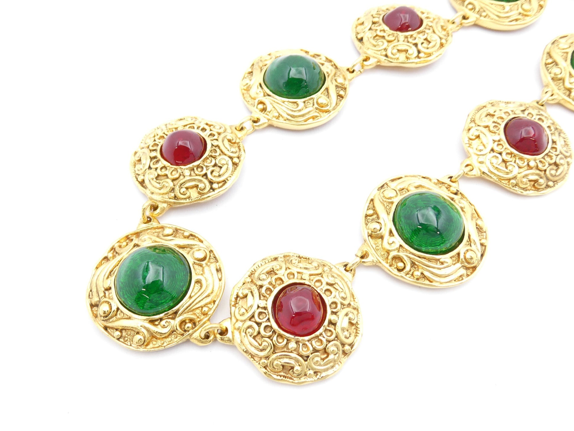 CHANEL Coco Mark Gold Necklace