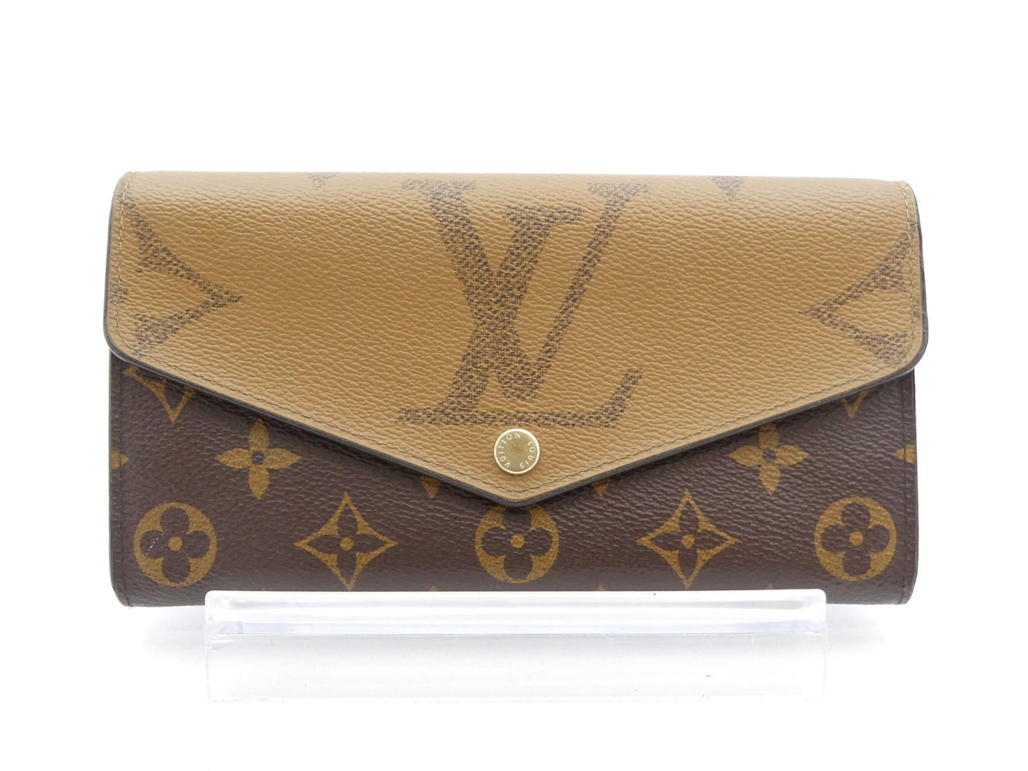 LOUIS VUITTON Monogram Giant Reverse Portefeuille Sarah Wallet with IC Reaction