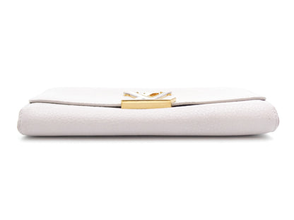 LOUIS VUITTON Portefeuille Capucines Wallet