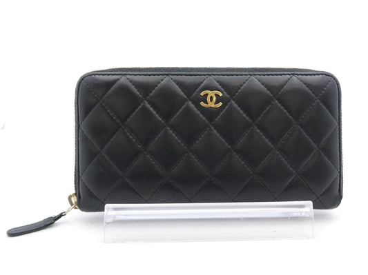 CHANEL Matelasse Coco Mark Round Zip Wallet