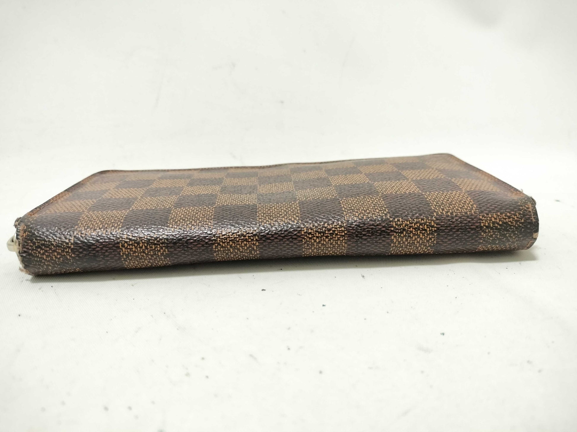 LOUIS VUITTON Damier Louis Vuitton Damier Zippy Wallet Long Wallet