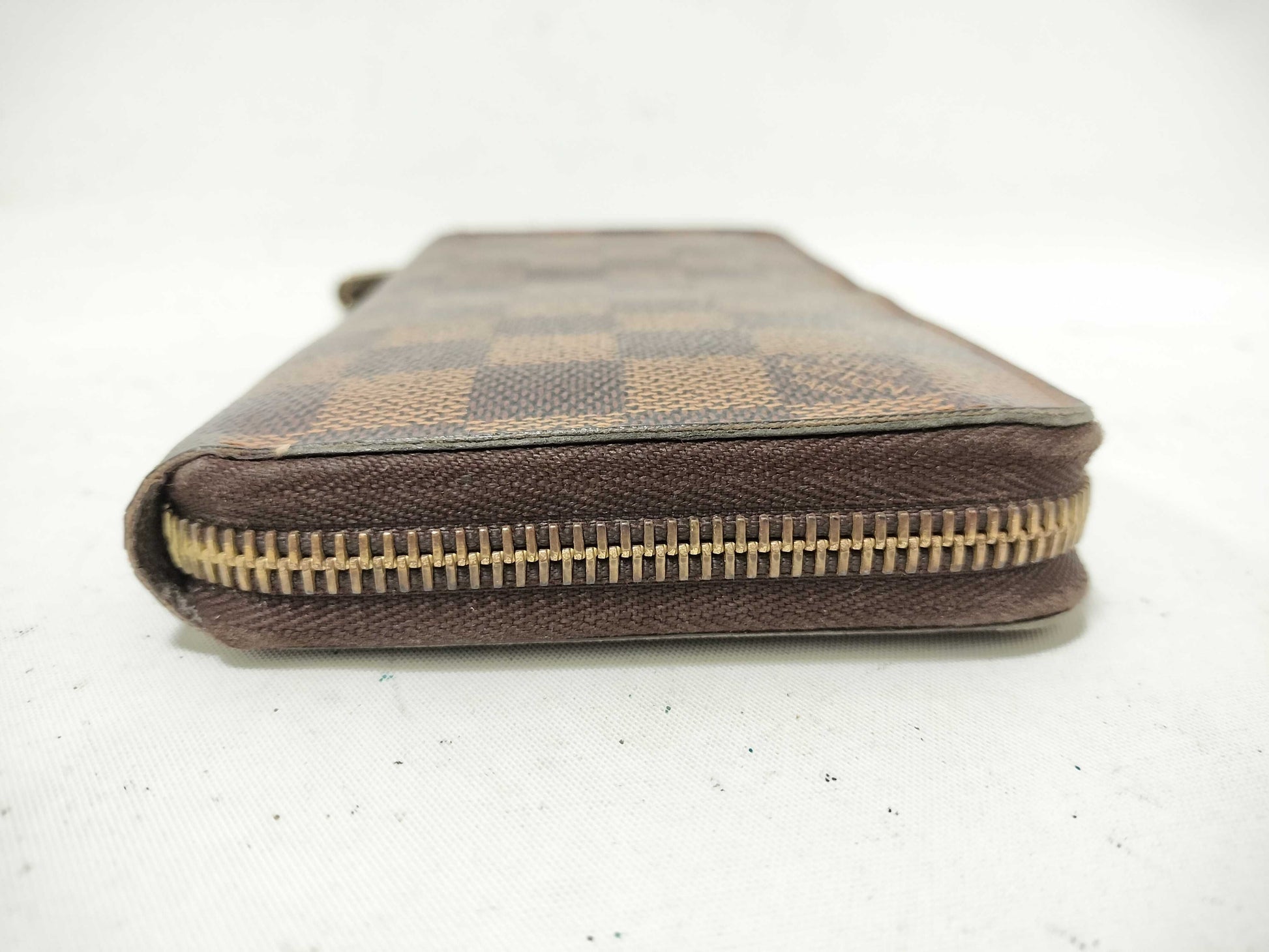 LOUIS VUITTON Damier Louis Vuitton Damier Zippy Wallet Long Wallet