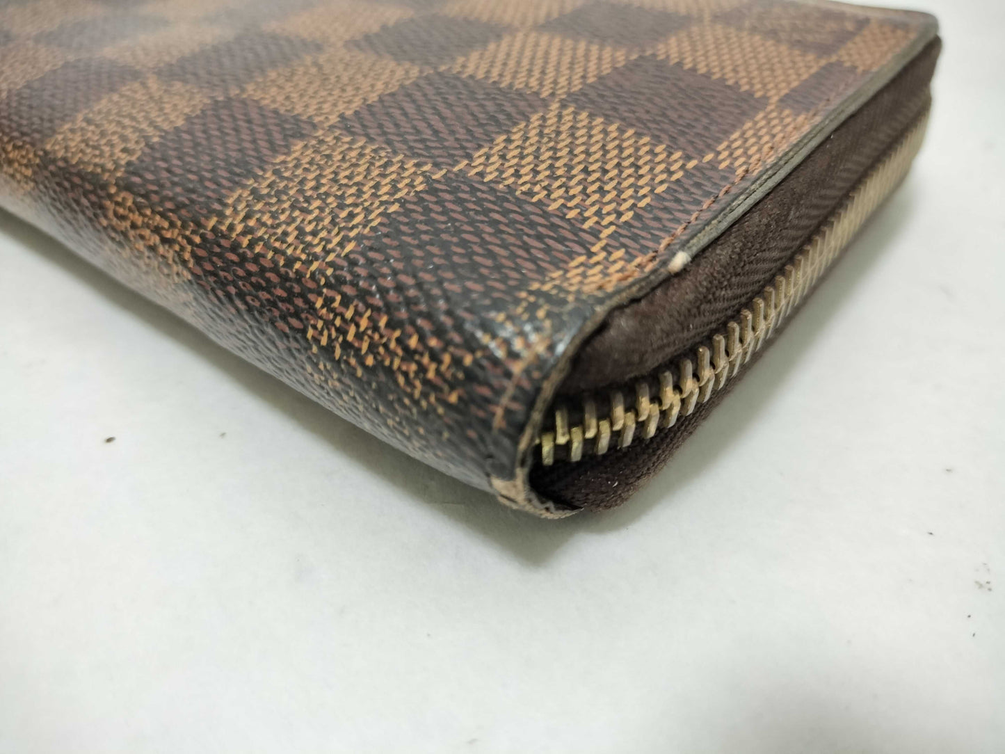 LOUIS VUITTON Damier Louis Vuitton Damier Zippy Wallet Long Wallet