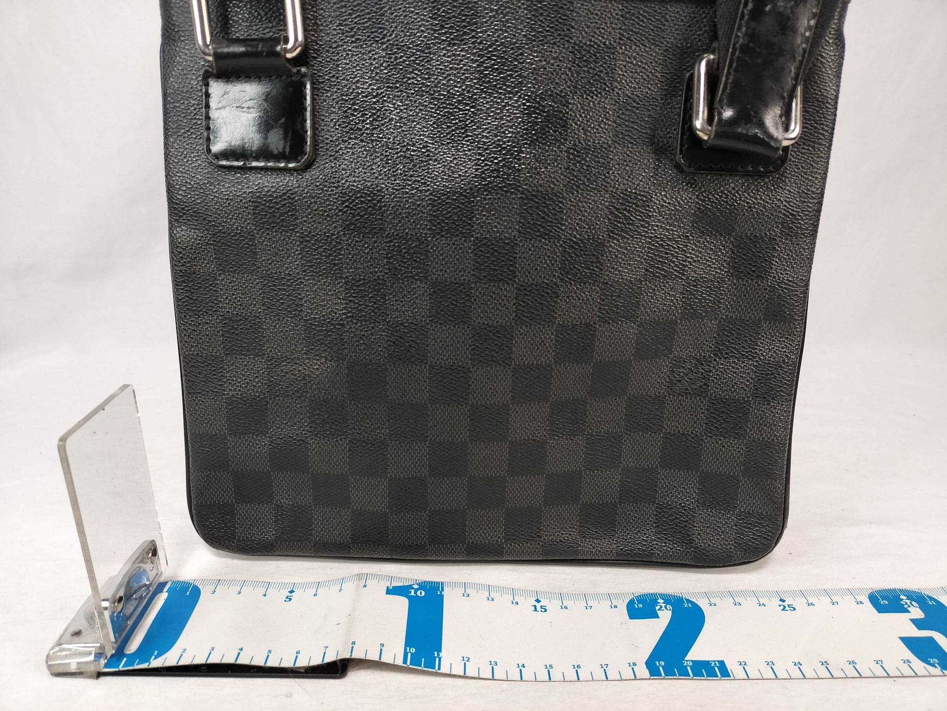 LOUIS VUITTON Damier Graphite Shoulder Bag N58028 VI3009