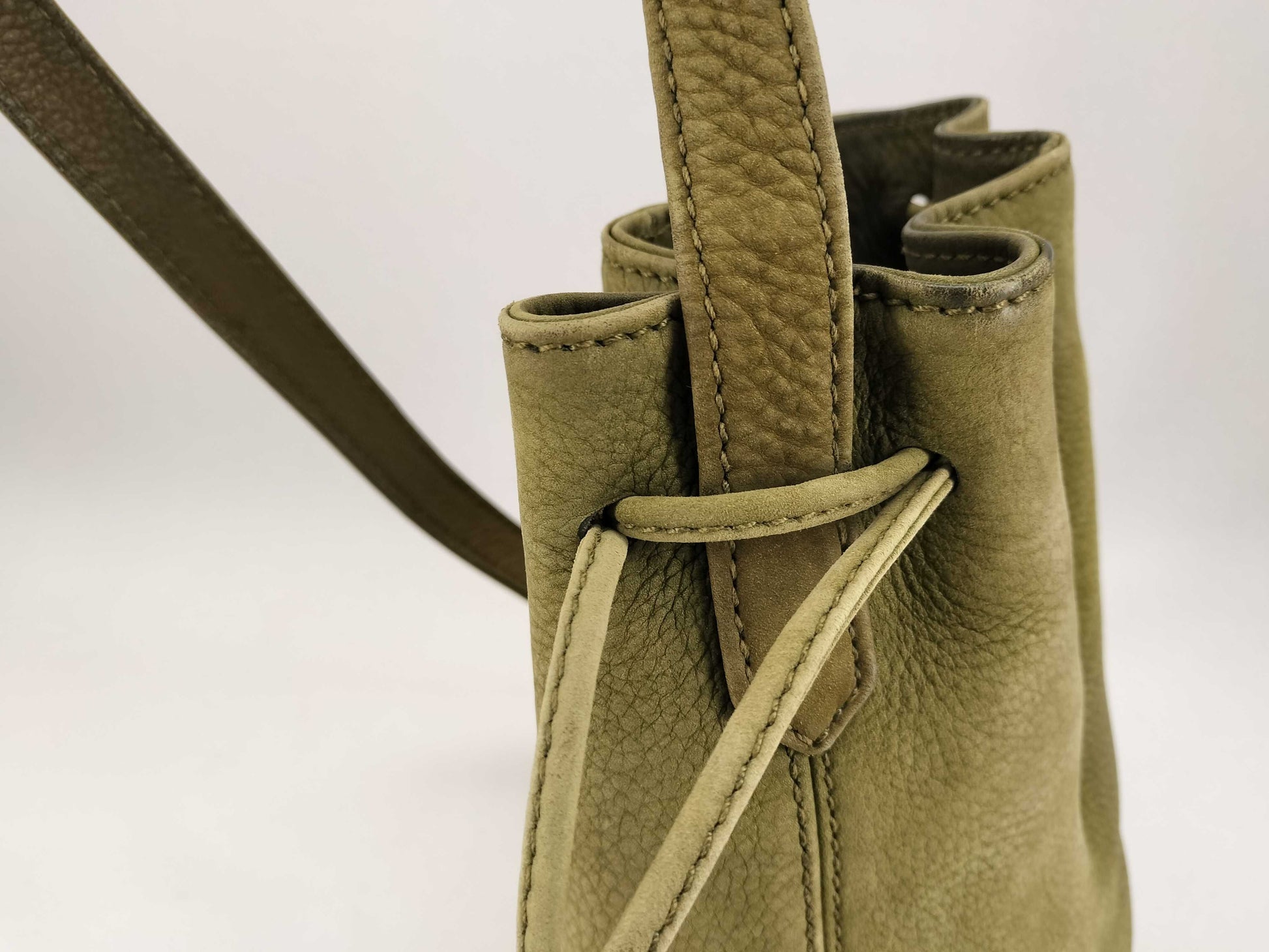 COACH Old Coach 4931 Nubuck Shoulder Bag