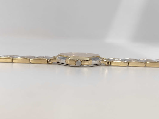 Yves Saint Laurent 4620-E62143 9N0137 Quartz Women's Watch