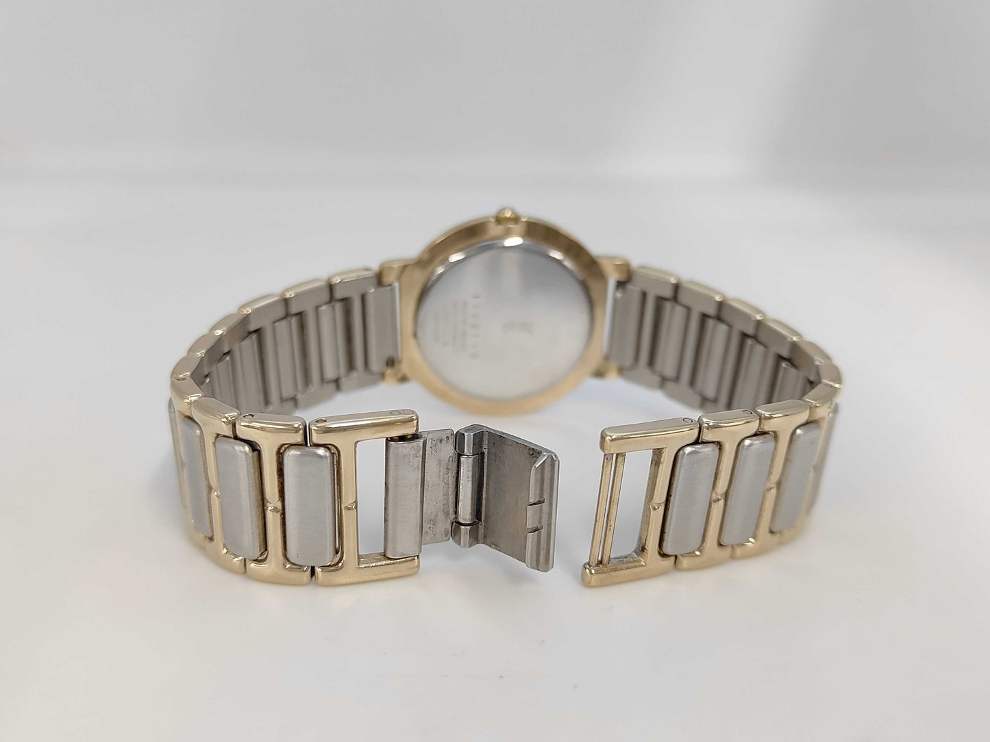 Yves Saint Laurent 4620-E60957 1100113 Quartz Women's Watch