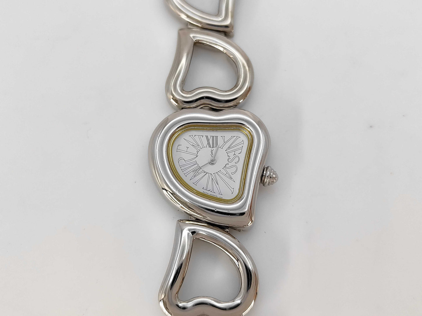 Yves Saint Laurent 4520-H15556 830932 Quartz Women's Watch