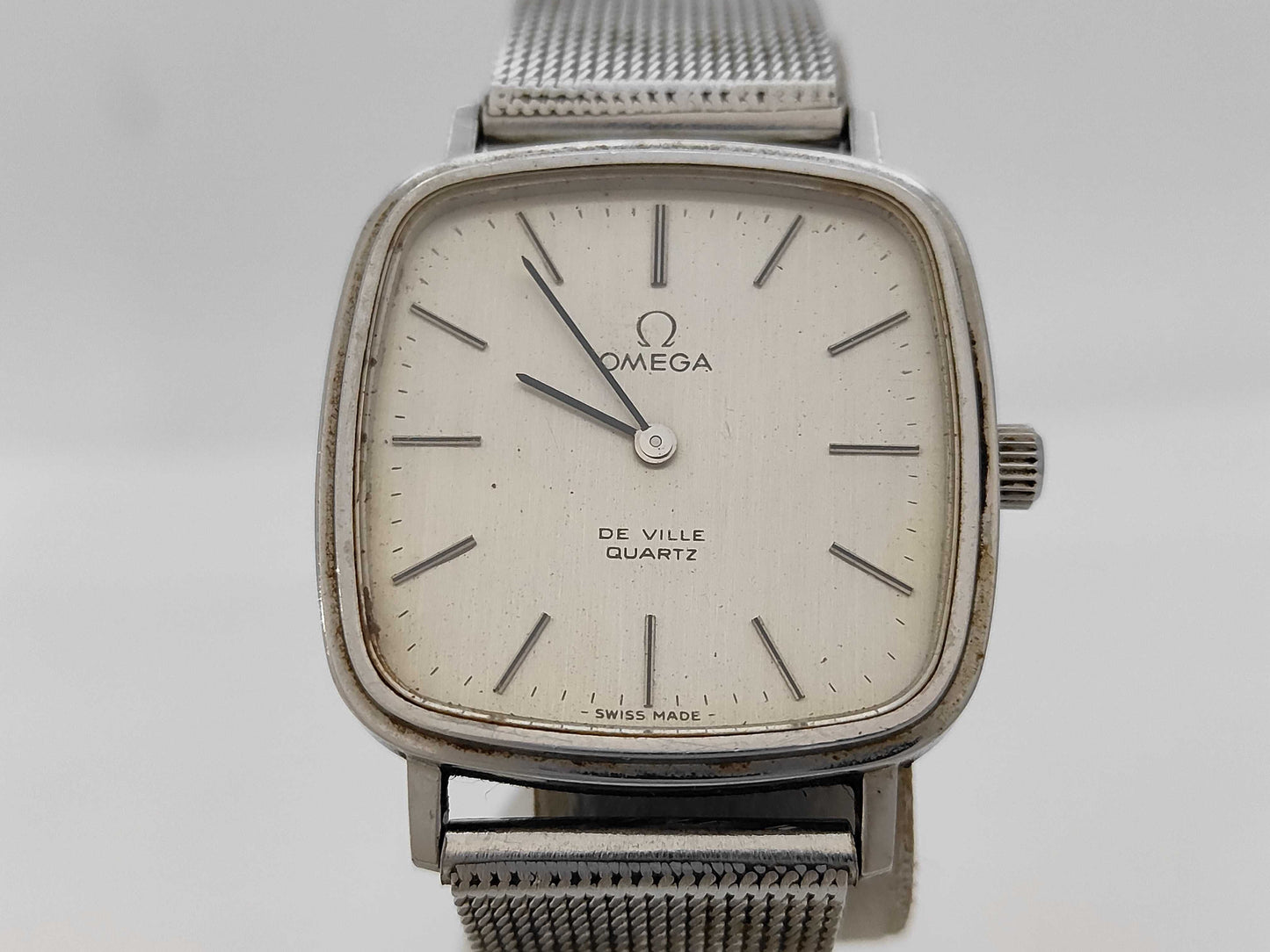 OMEGA De Ville Quartz Unmoving Women's Watch