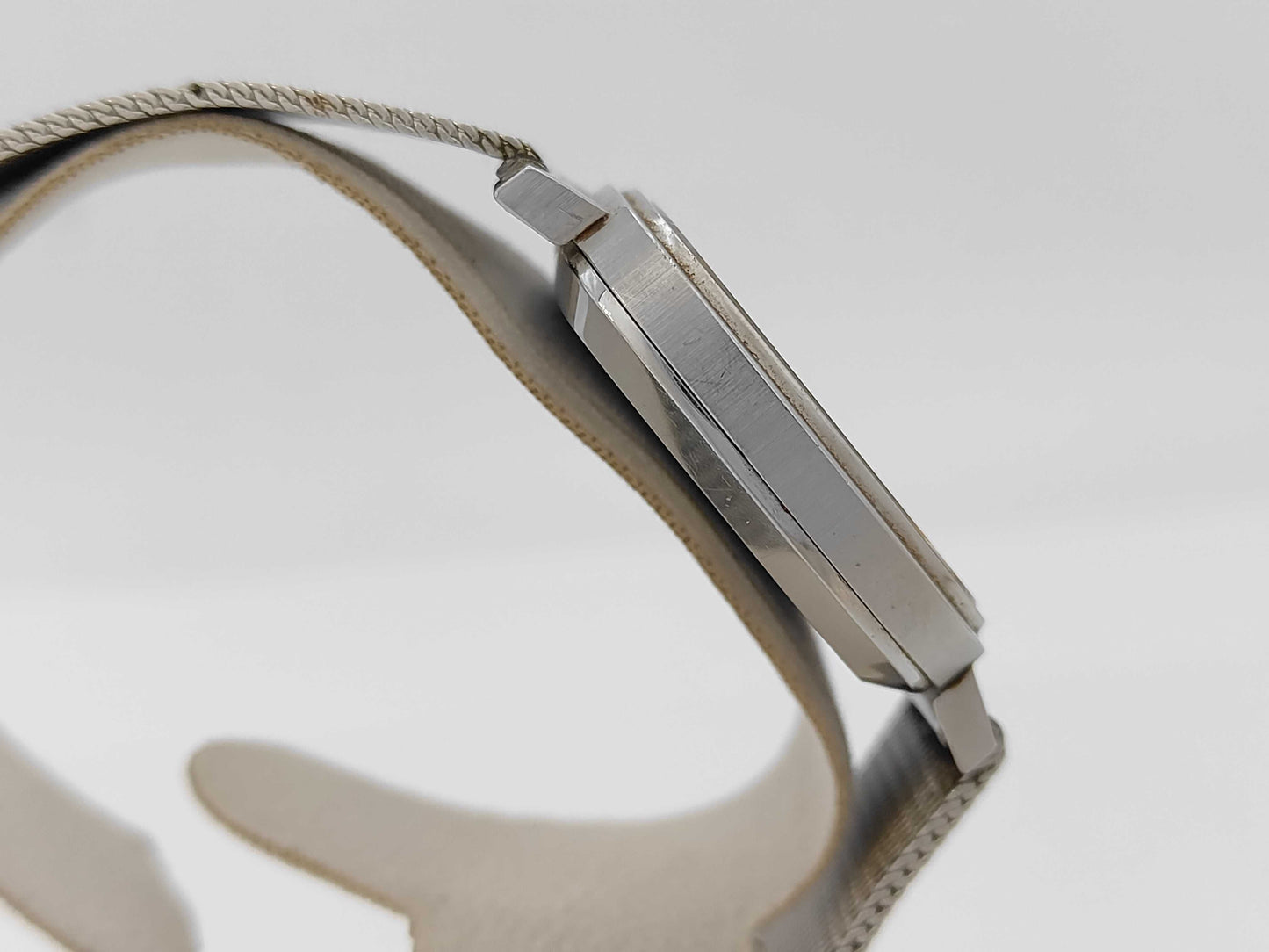 OMEGA De Ville Quartz Unmoving Women's Watch