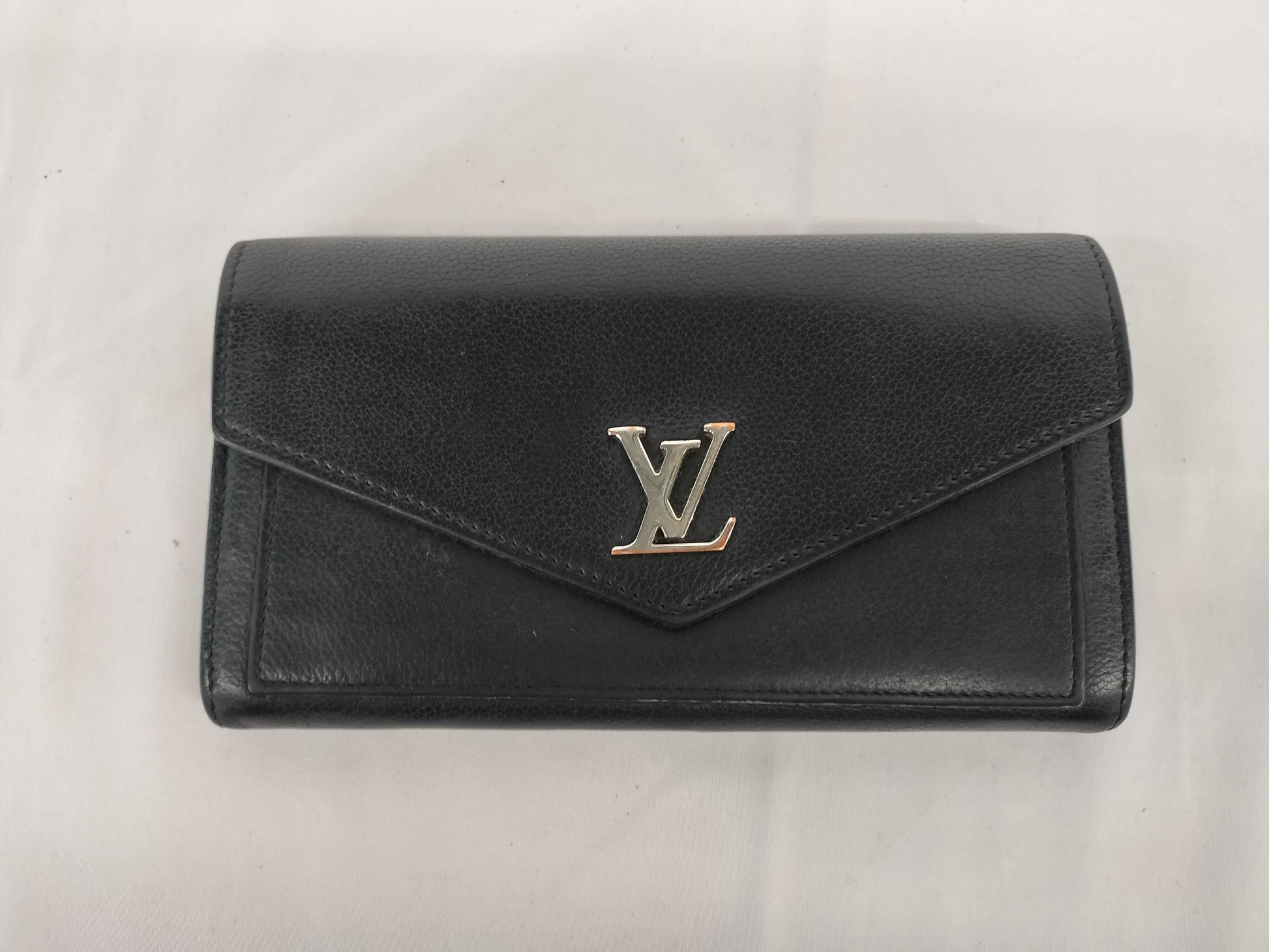 LOUIS VUITTON Monogram My Lock Me Noir M62530 TA2188 Wallet