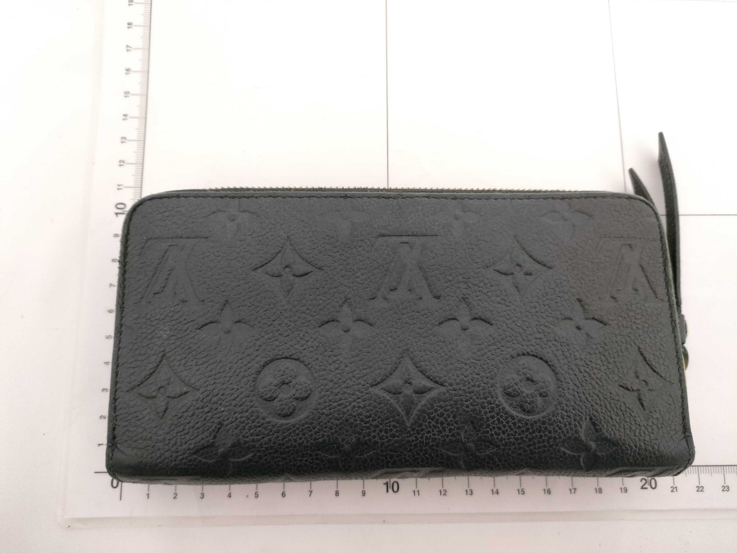 LOUIS VUITTON Monogram Empreinte Zippy Wallet Monogram Empreinte M61864 SP2270 Wallet