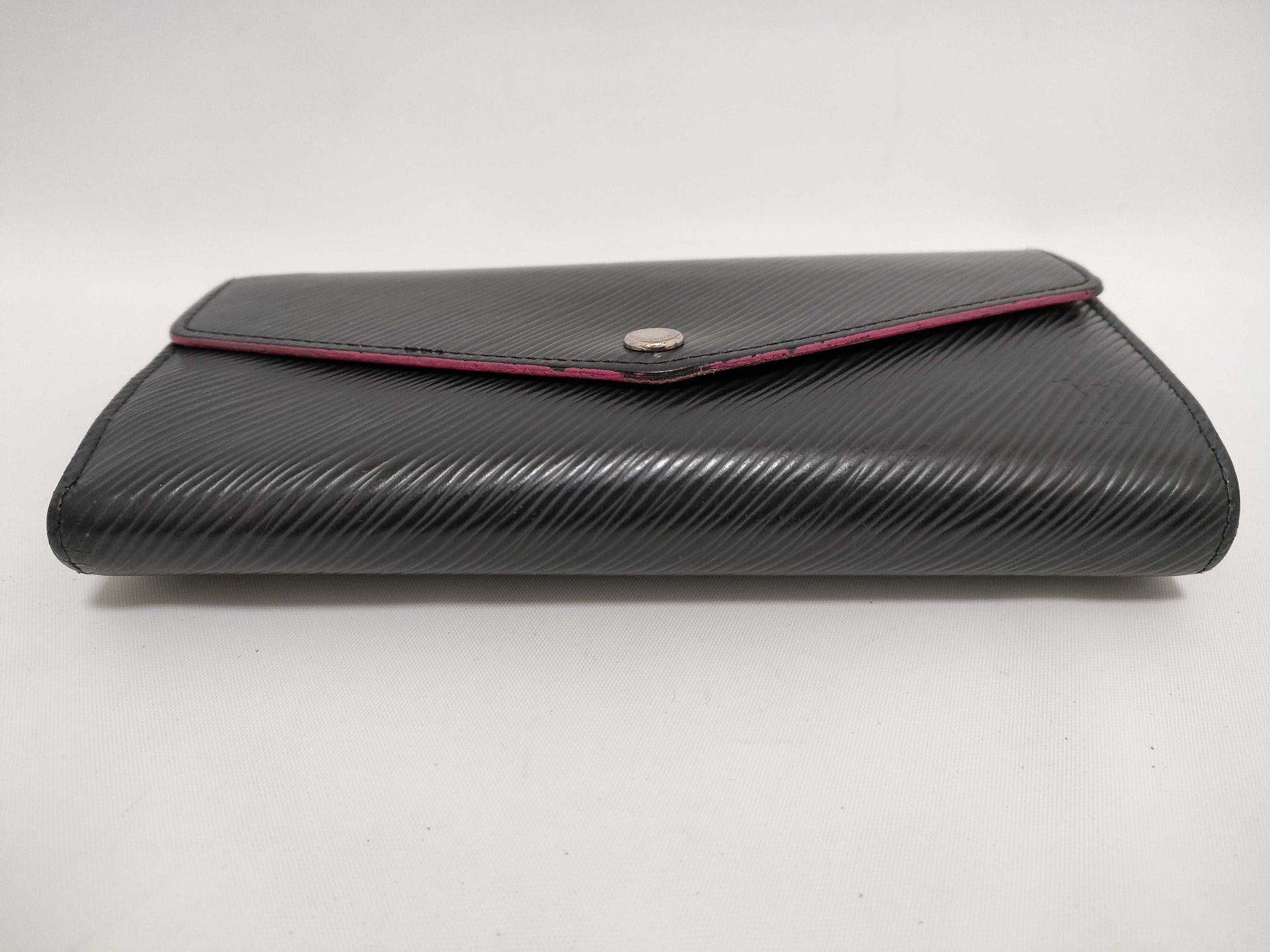 LOUIS VUITTON Epi Sarah Wallet M64322 CA4127