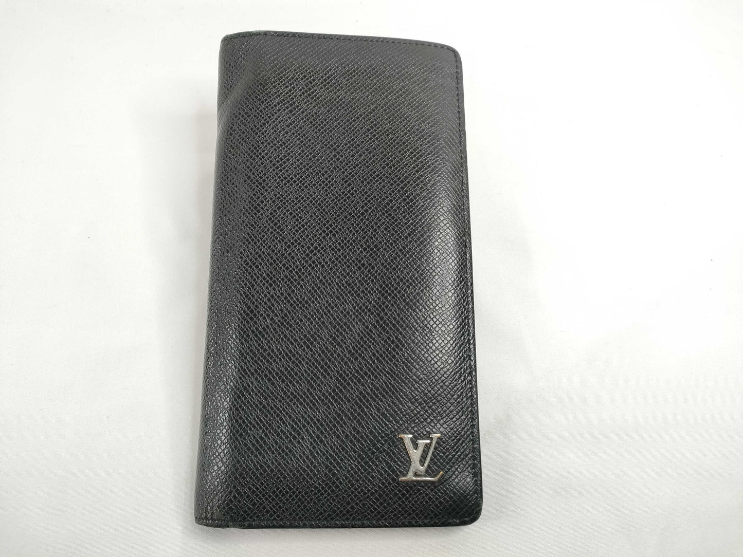 LOUIS VUITTON Taiga Brazza Taiga Noir M30285 RA2230 Wallet