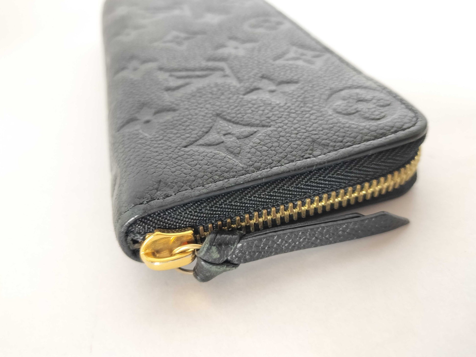 LOUIS VUITTON Monogram Empreinte Louis Vuitton Clemence Empreinte M60171 SP0137 Wallet
