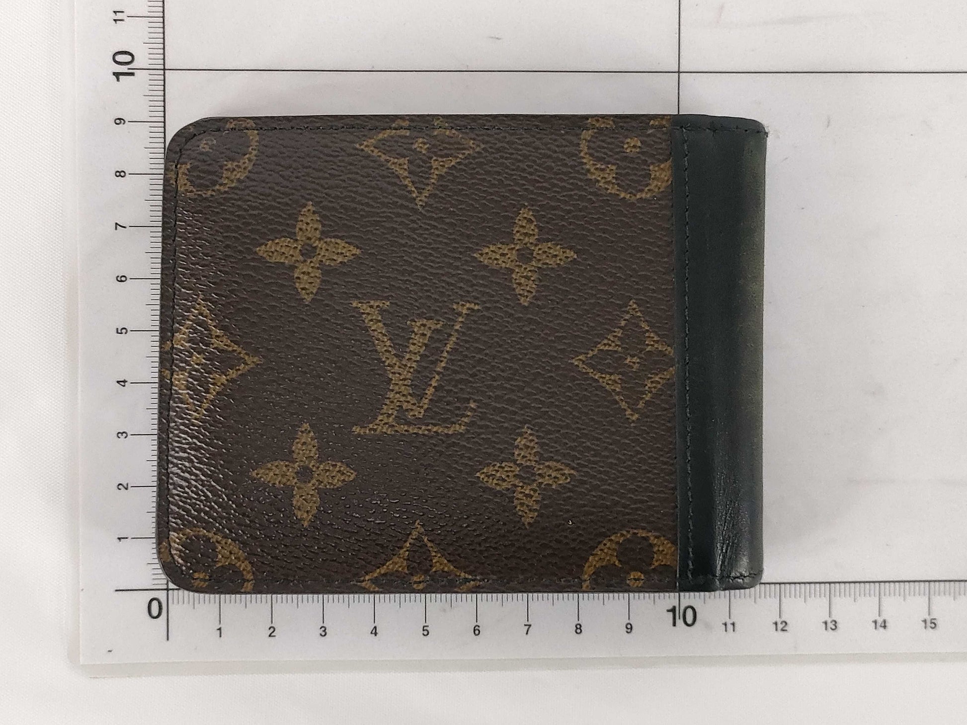 LOUIS VUITTON Slender Monogram Macassar Wallet CT4181