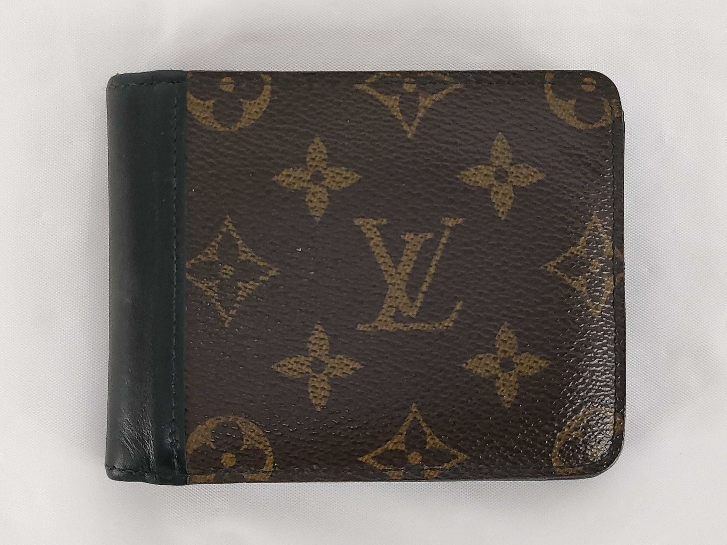 LOUIS VUITTON Slender Monogram Macassar Wallet CT4181