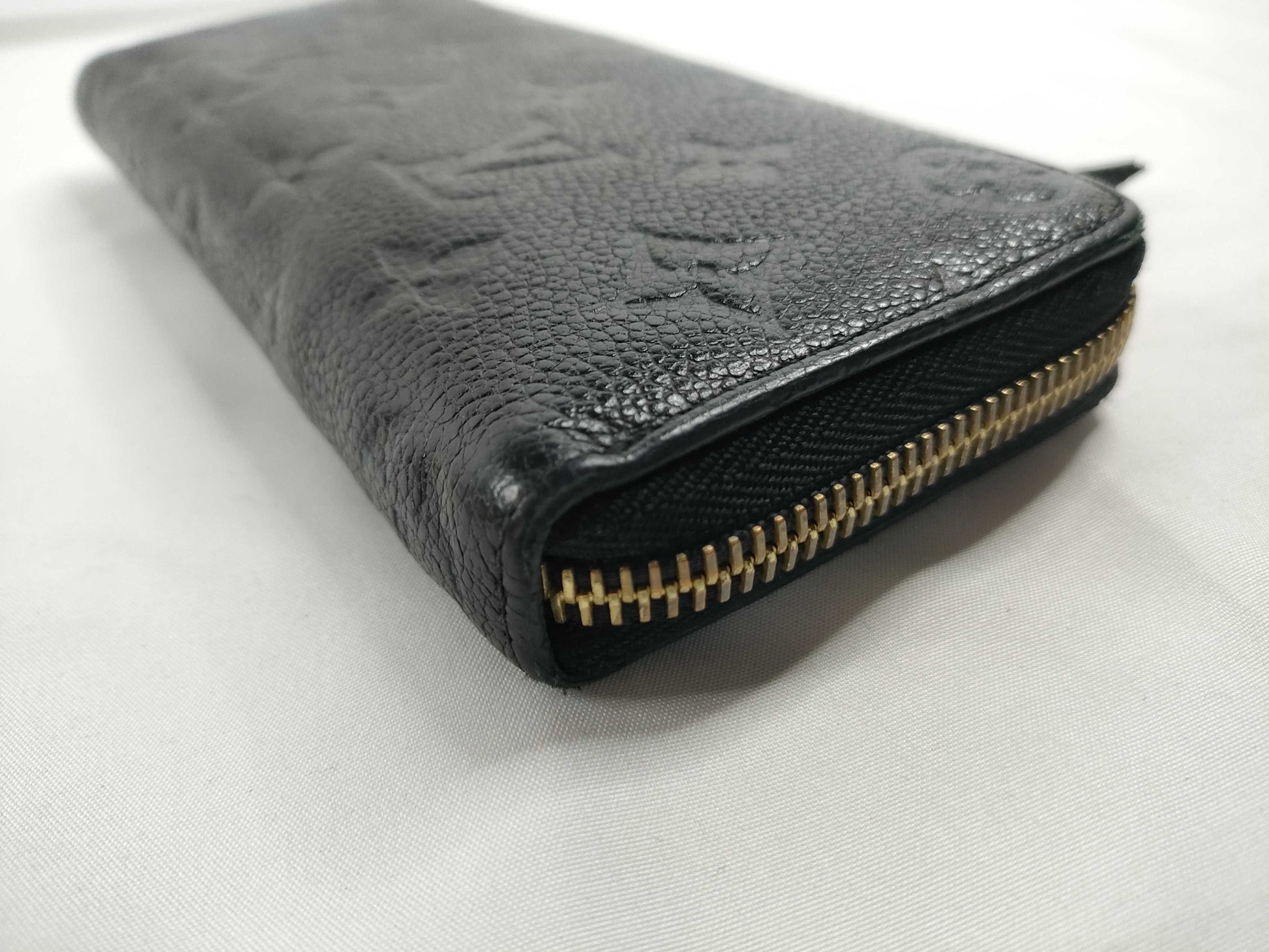 LOUIS VUITTON Monogram Empreinte Wallet, Louis Vuitton Clemence Monogram Empreinte M60171 SP2116