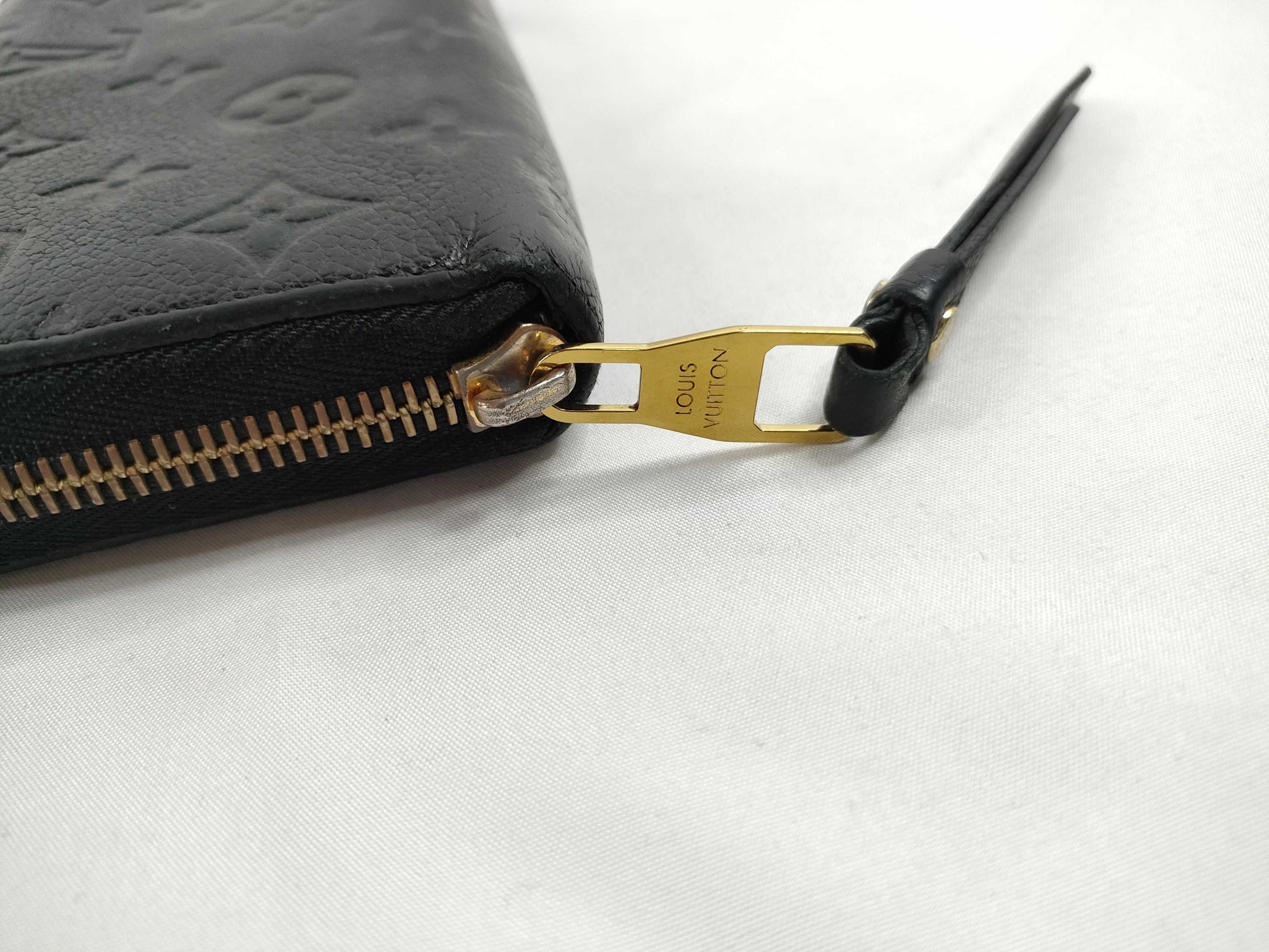 LOUIS VUITTON Monogram Empreinte Zippy Wallet Monogram Empreinte M61864 TN4186 Wallet